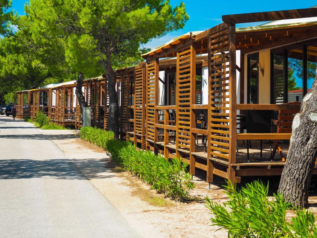Mediteran Travel Mobile Homes Solaris Brodarica  Esterno foto